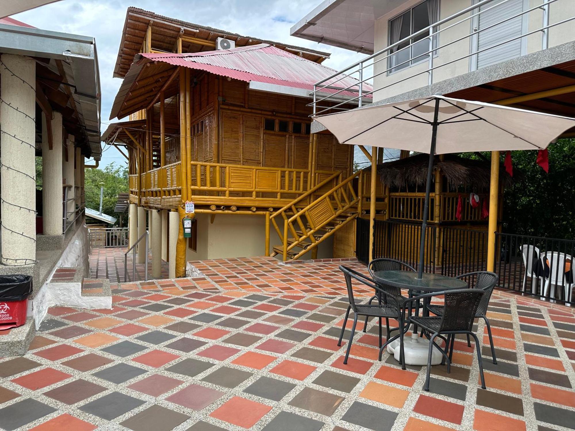 Hv Sueno Real Tatacoa Hotel Villavieja Exterior foto