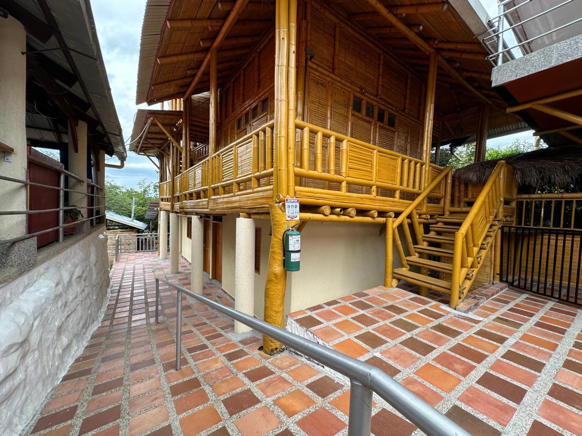 Hv Sueno Real Tatacoa Hotel Villavieja Exterior foto