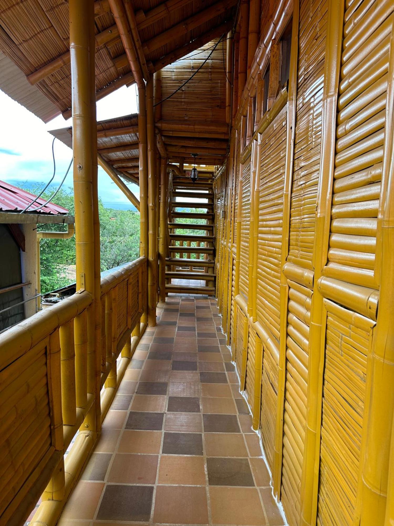 Hv Sueno Real Tatacoa Hotel Villavieja Exterior foto