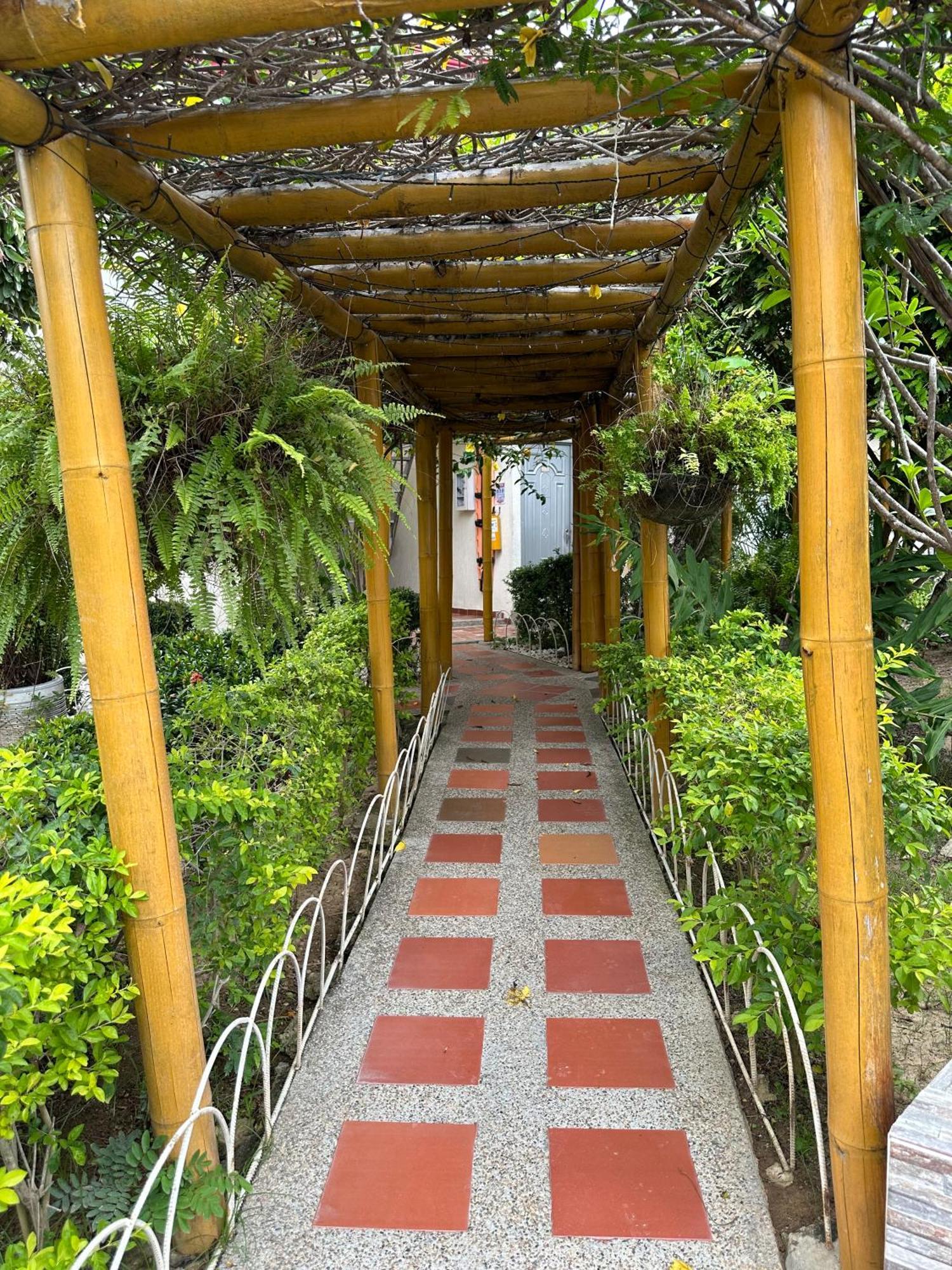 Hv Sueno Real Tatacoa Hotel Villavieja Exterior foto