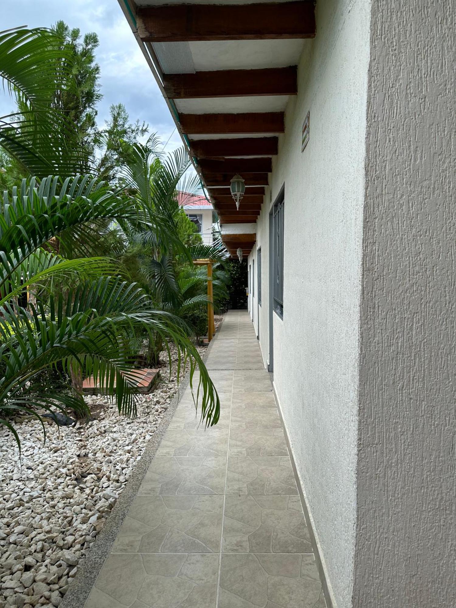 Hv Sueno Real Tatacoa Hotel Villavieja Exterior foto